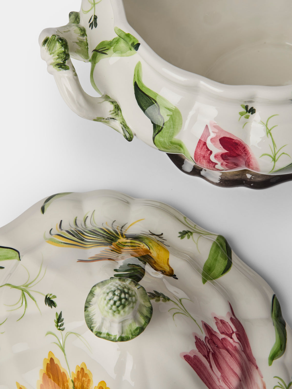 Fioravola - Birds and Tulips Hand-Painted Ceramic Tureen - White - ABASK