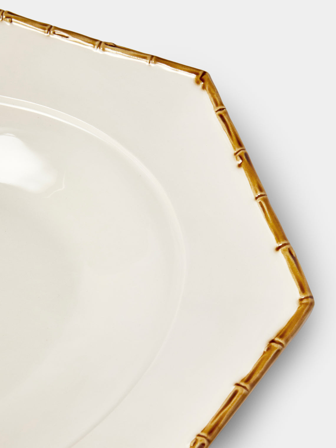 Verdolini - Bamboo Hand-Painted Ceramic Lidded Serving Platter - White - ABASK