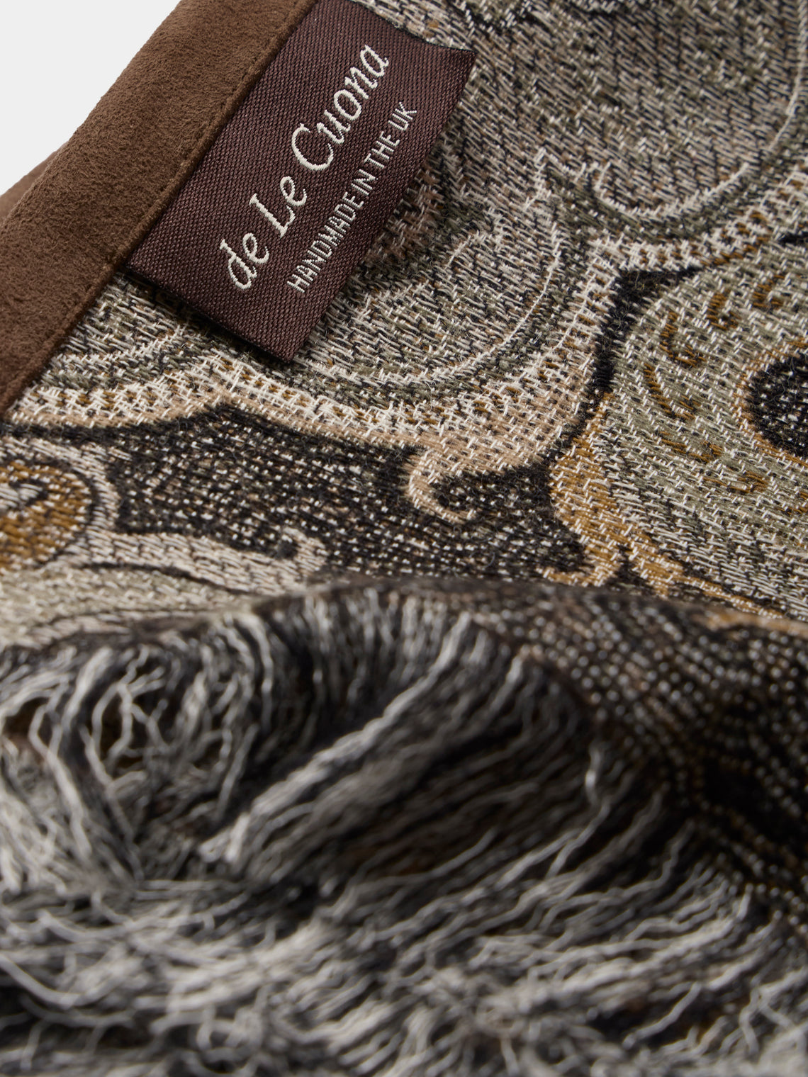 de Le Cuona - Elizabeth Paisley Wool Blanket (94.5in/2.4m) - Multiple - ABASK