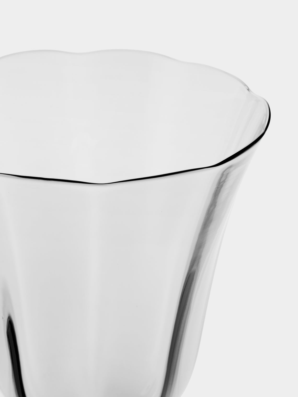 Akua Objects - Alban Crystal Poppy Vase (5.5in/14.5cm) - Clear - ABASK