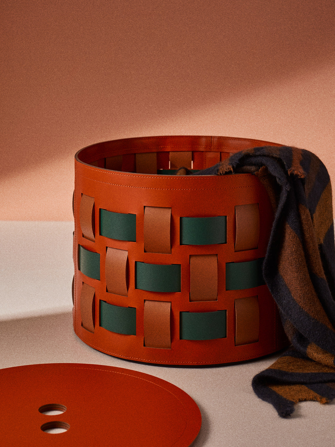 Rudi - Lisbona No. 09 Leather Round Basket - Multiple - ABASK