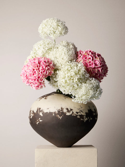 Sara Bergami - Hand-Formed Stoneware and Pyrite Vase - Black - ABASK