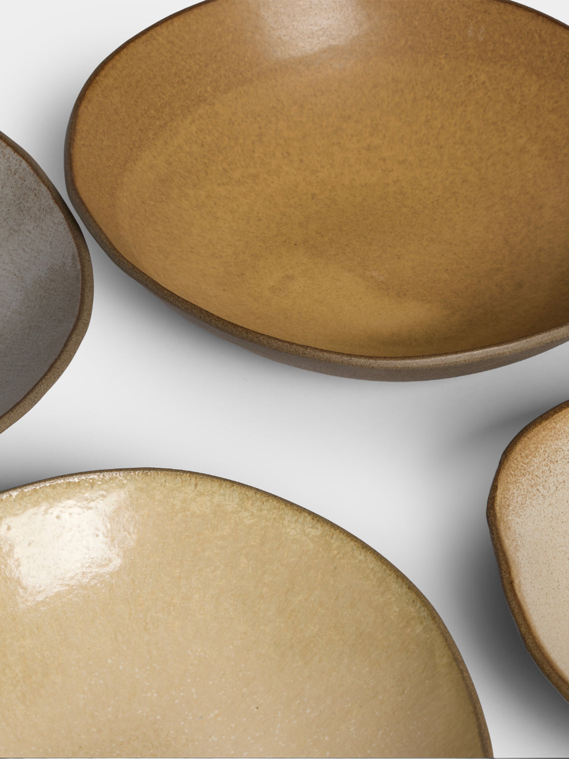 Hana Karim Studio - Hand-Built Stoneware Ramen Bowls (Set of 4) - Cream - ABASK