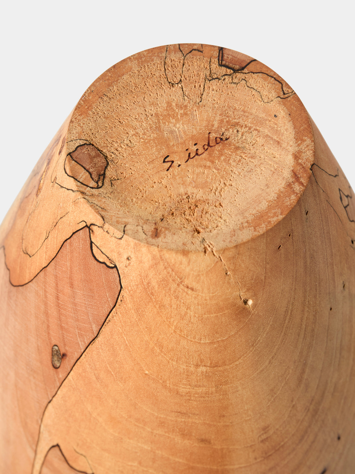 Iida Woodturning - Hand-Turned Spalted Maple Oil-Finish Vase (11.5in/29cm) - Brown - ABASK