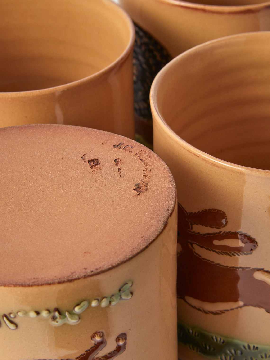 Poterie d’Évires - Animals Hand-Painted Ceramic Mugs (Set of 4) - Cream - ABASK