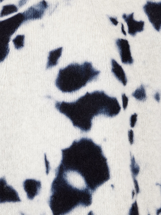 Suzusan - Madara Shibori Cashmere Seamless Sweater | Size: M - Blue - ABASK