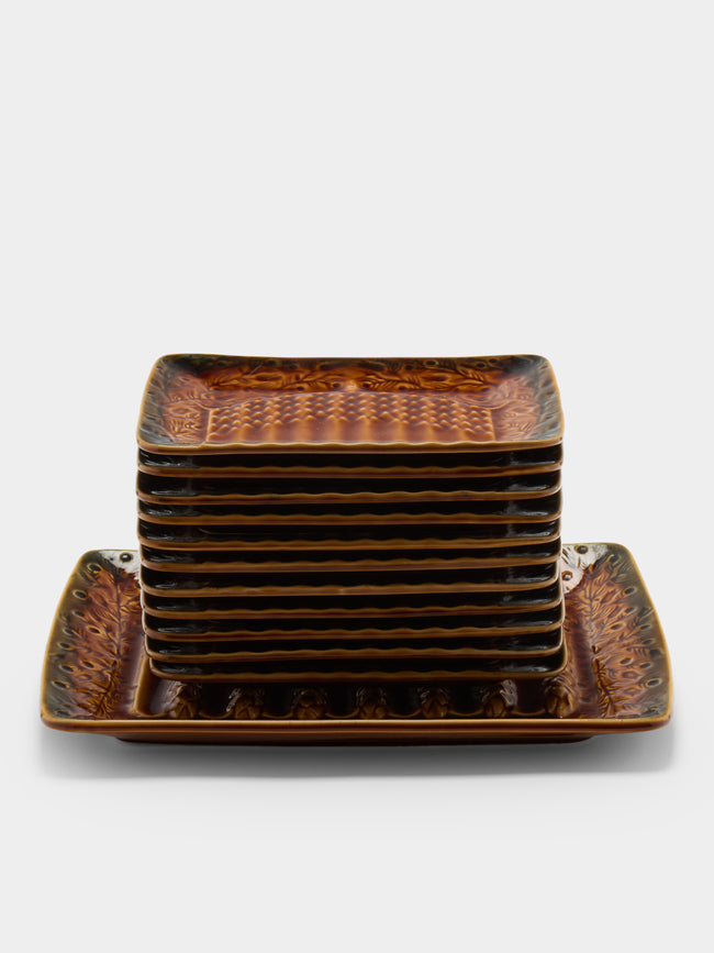 Antique and Vintage - Mid-Century Majolica Ceramic Asparagus Plates (Set of 3) - Brown - ABASK - 