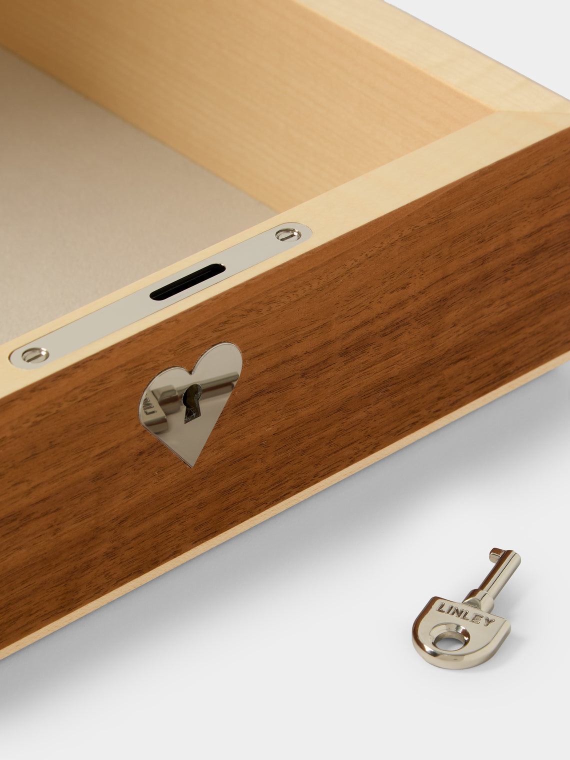 Linley - Henley Heart Walnut Box - Natural - ABASK