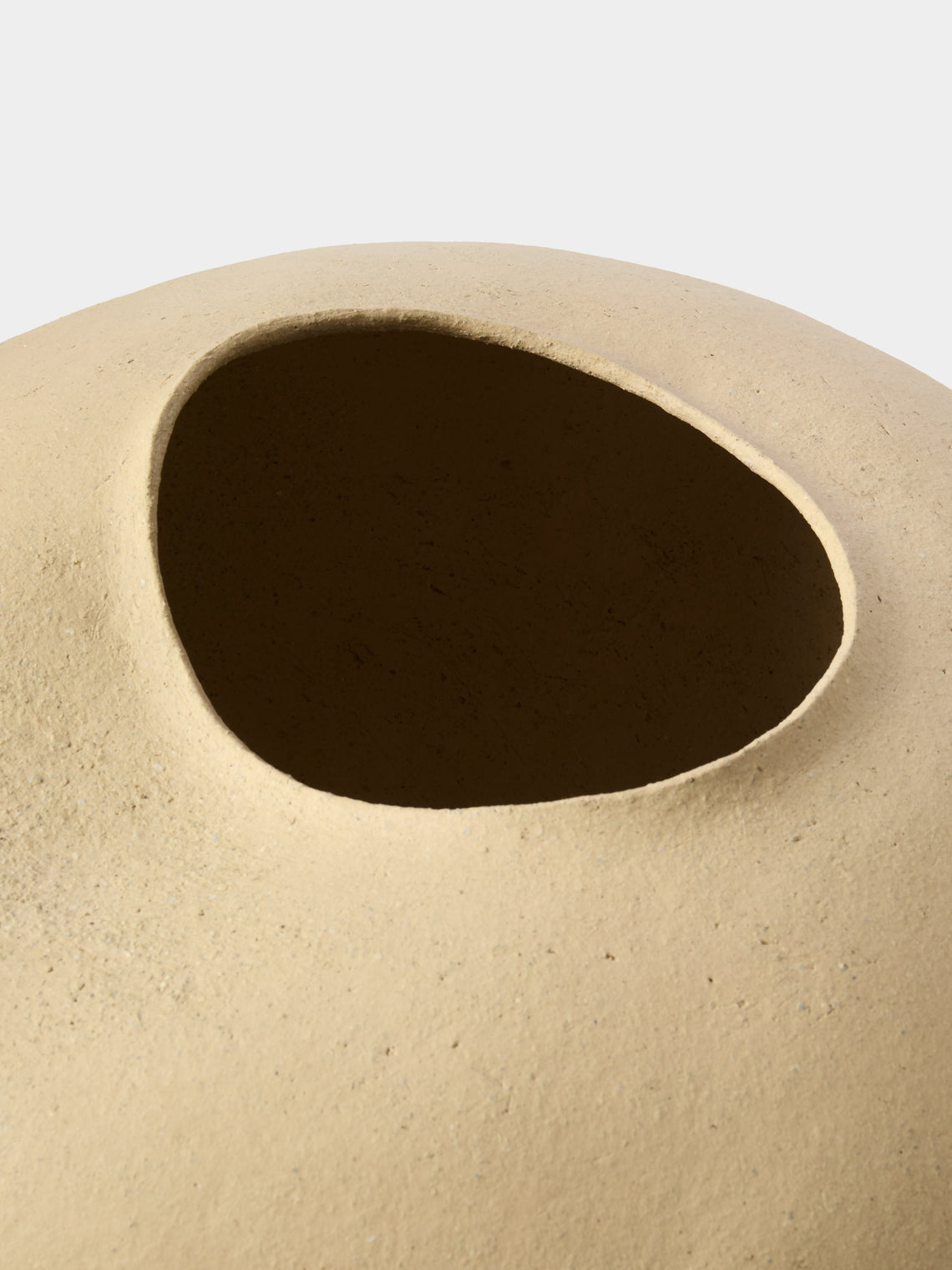 Sara Bergami - Hand-Formed Stoneware Vase (17.5in/45cm) - Beige - ABASK