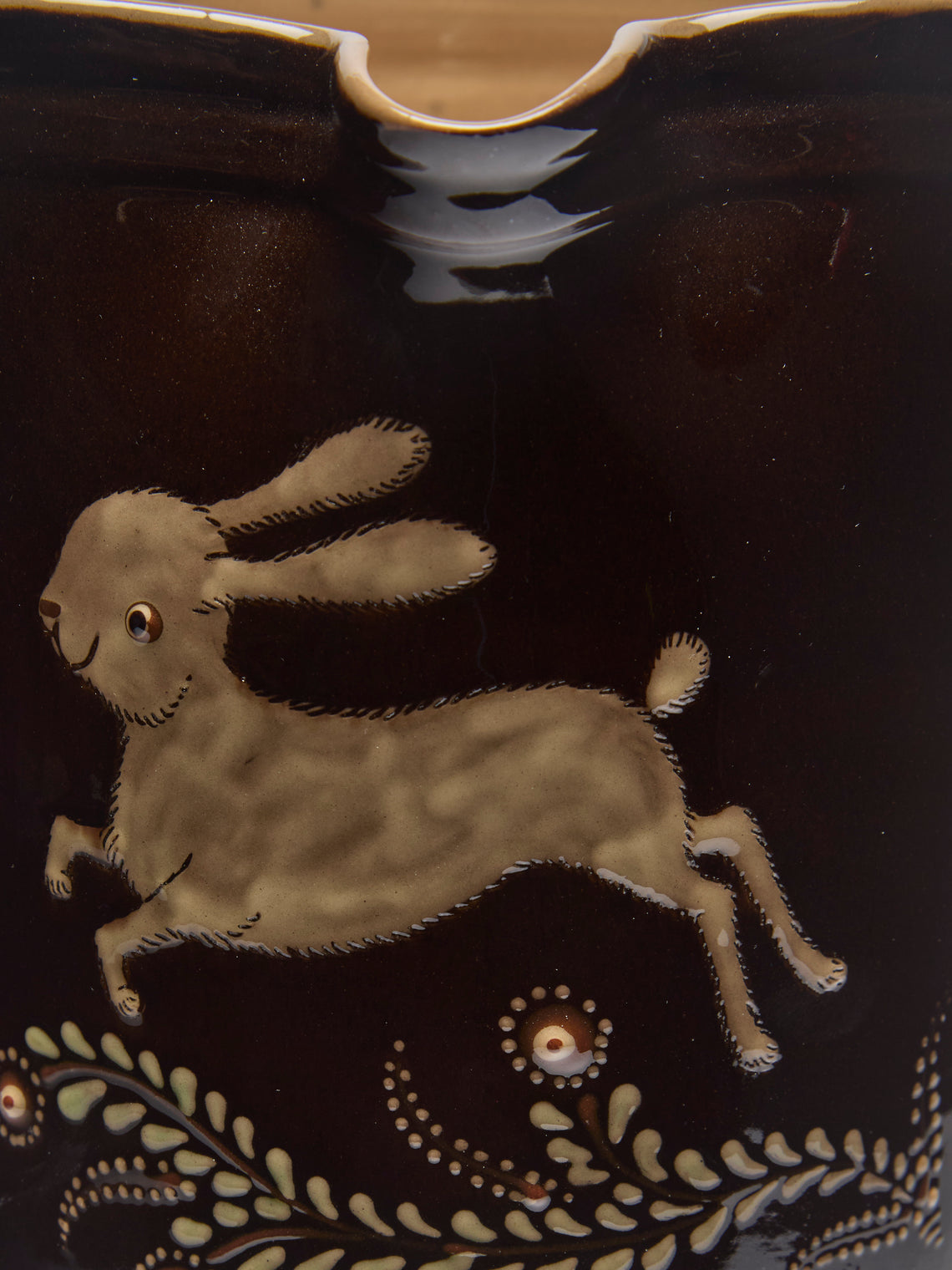 Poterie d’Évires - Rabbits Hand-Painted Ceramic Straight-Edge Jug (70.5oz/2L) - Dark brown - ABASK