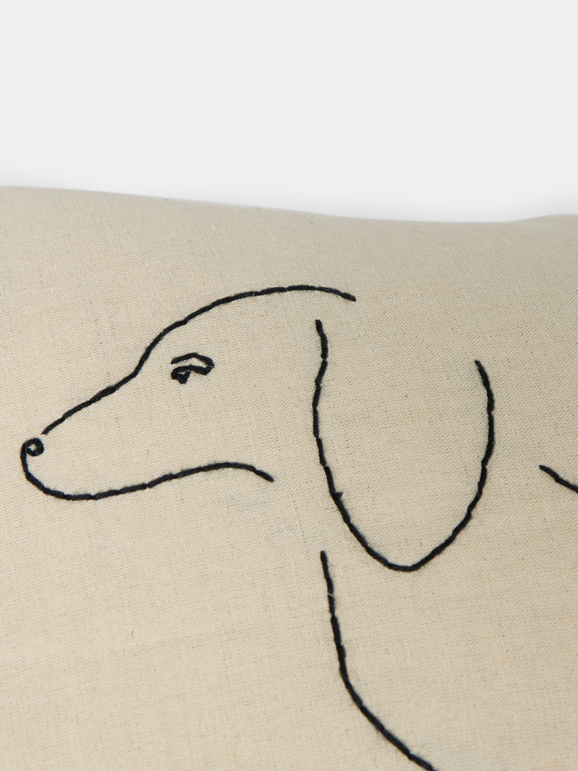 Oeuvres Sensibles - Dog Hand-Embroidered Cotton and Hemp Cushion (15.5in/40cm) - Cream - ABASK