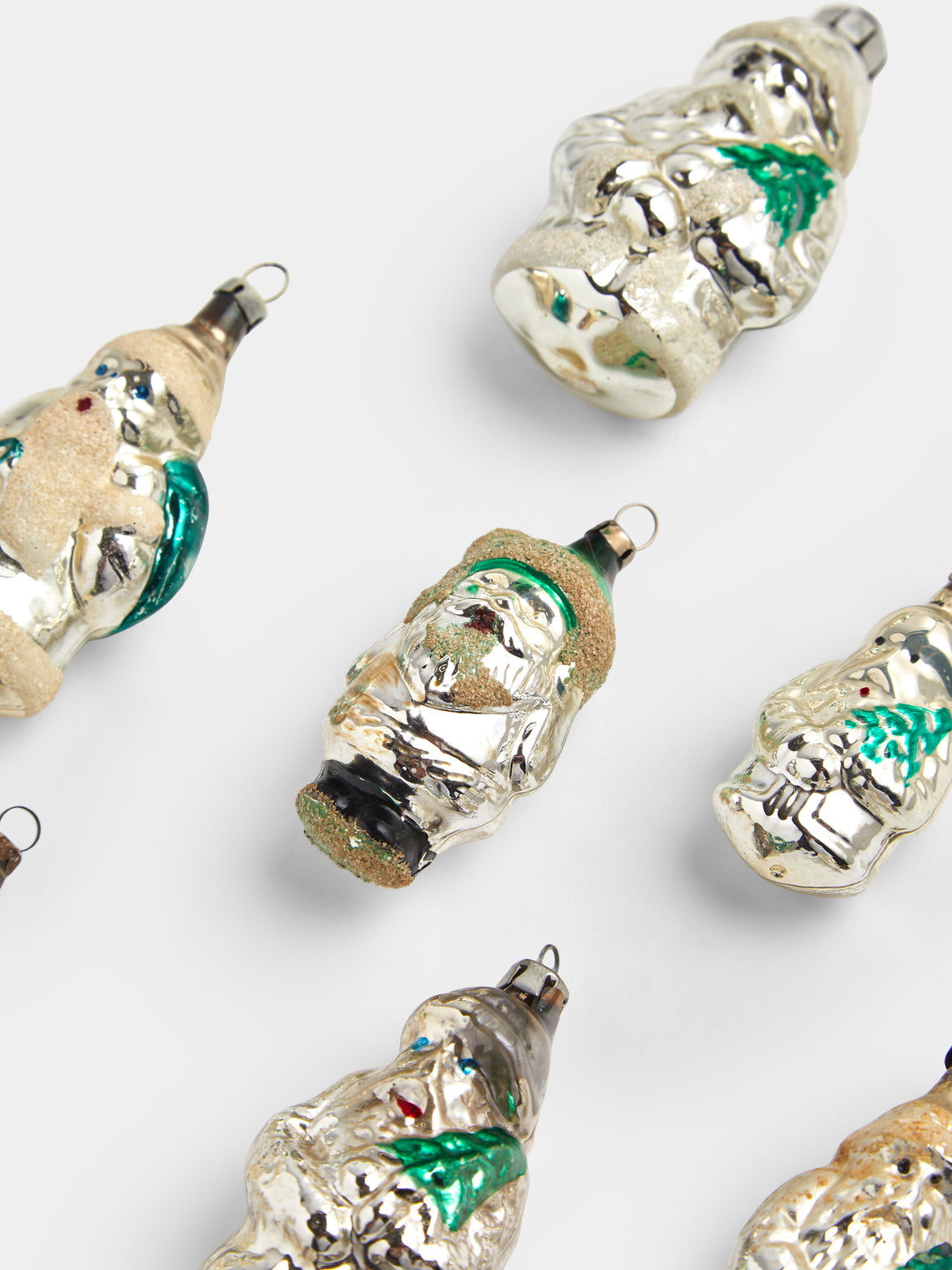 Antique and Vintage - Early-20th-Century Father Christmas Glass Baubles (Set of 8) - Silver - ABASK
