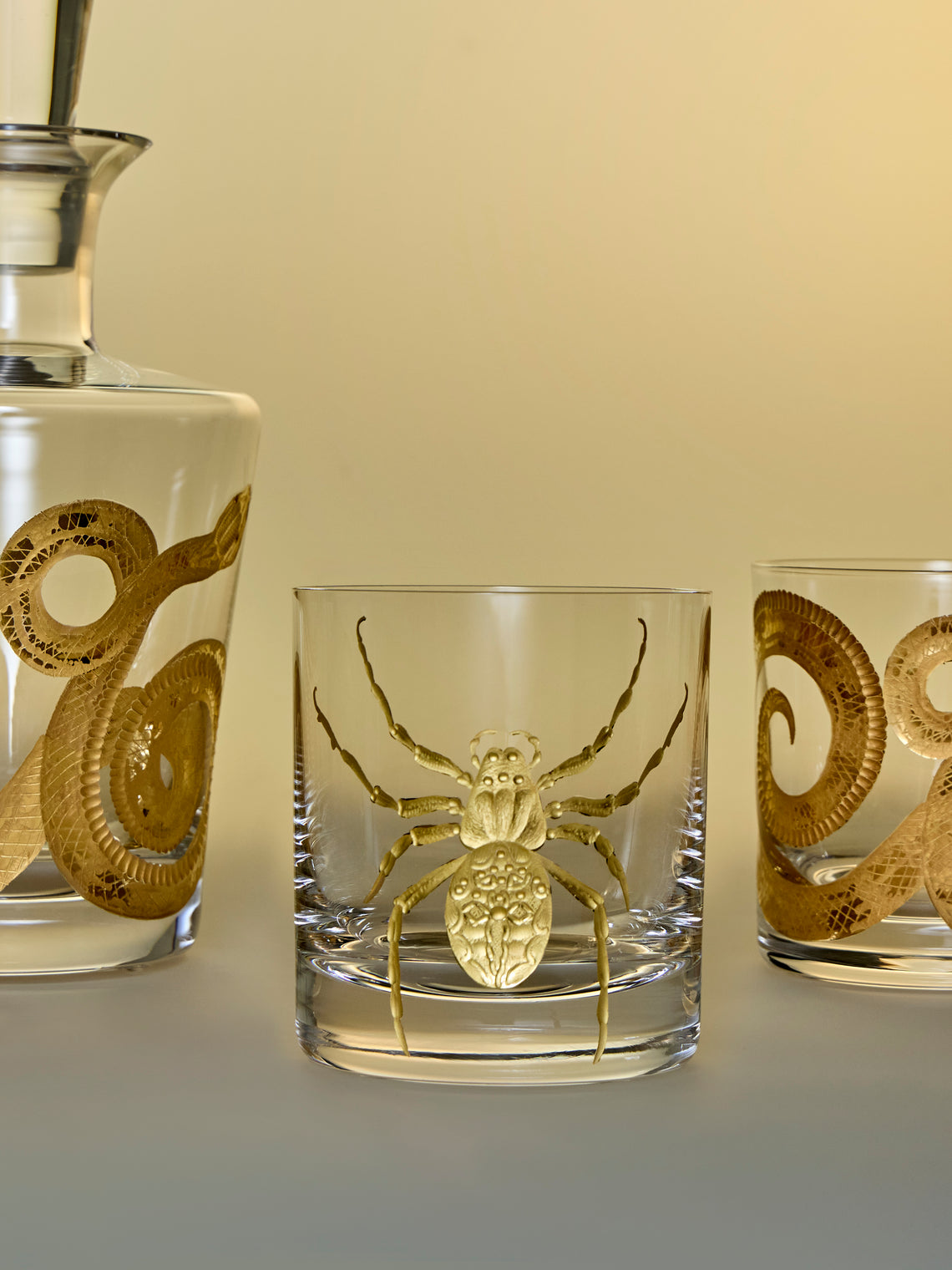 Artel - Cabinet of Curiosities Hand-Engraved Gilded Crystal Collection - Clear - ABASK