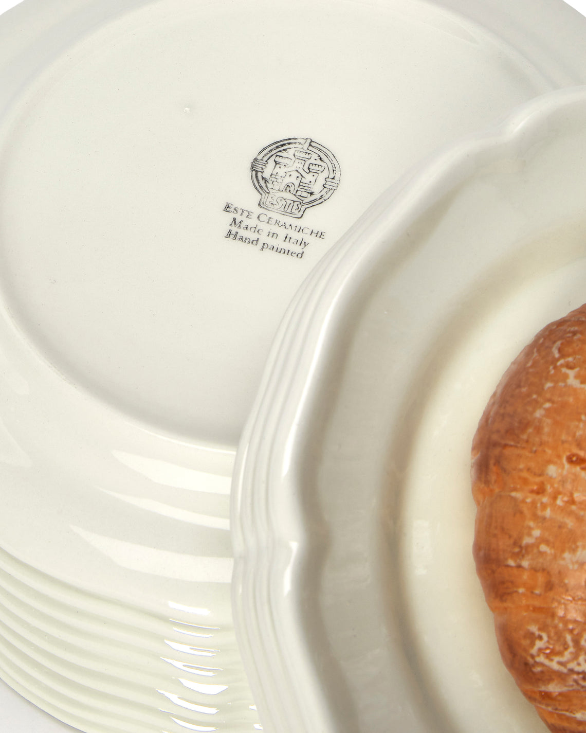 Este Ceramiche - Croissants Hand-Painted Ceramic Trompe-L'oeil Large Serving Dish - White - ABASK