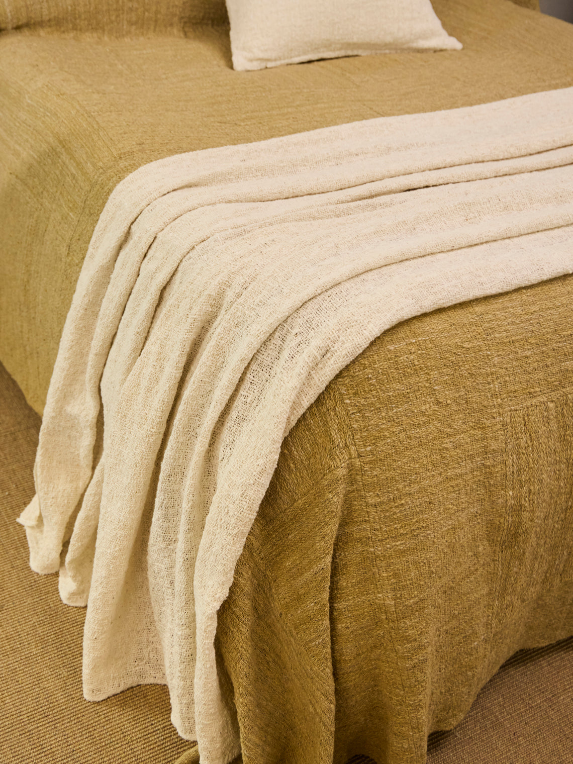 Valentina Hoyos - Cotton Throw (106in/2.7m) - Natural - ABASK