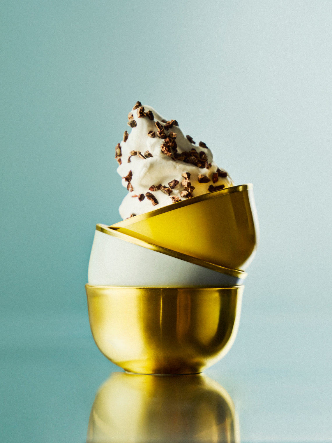 Augarten - Hand-Painted Porcelain Champagne Coupe - Gold - ABASK
