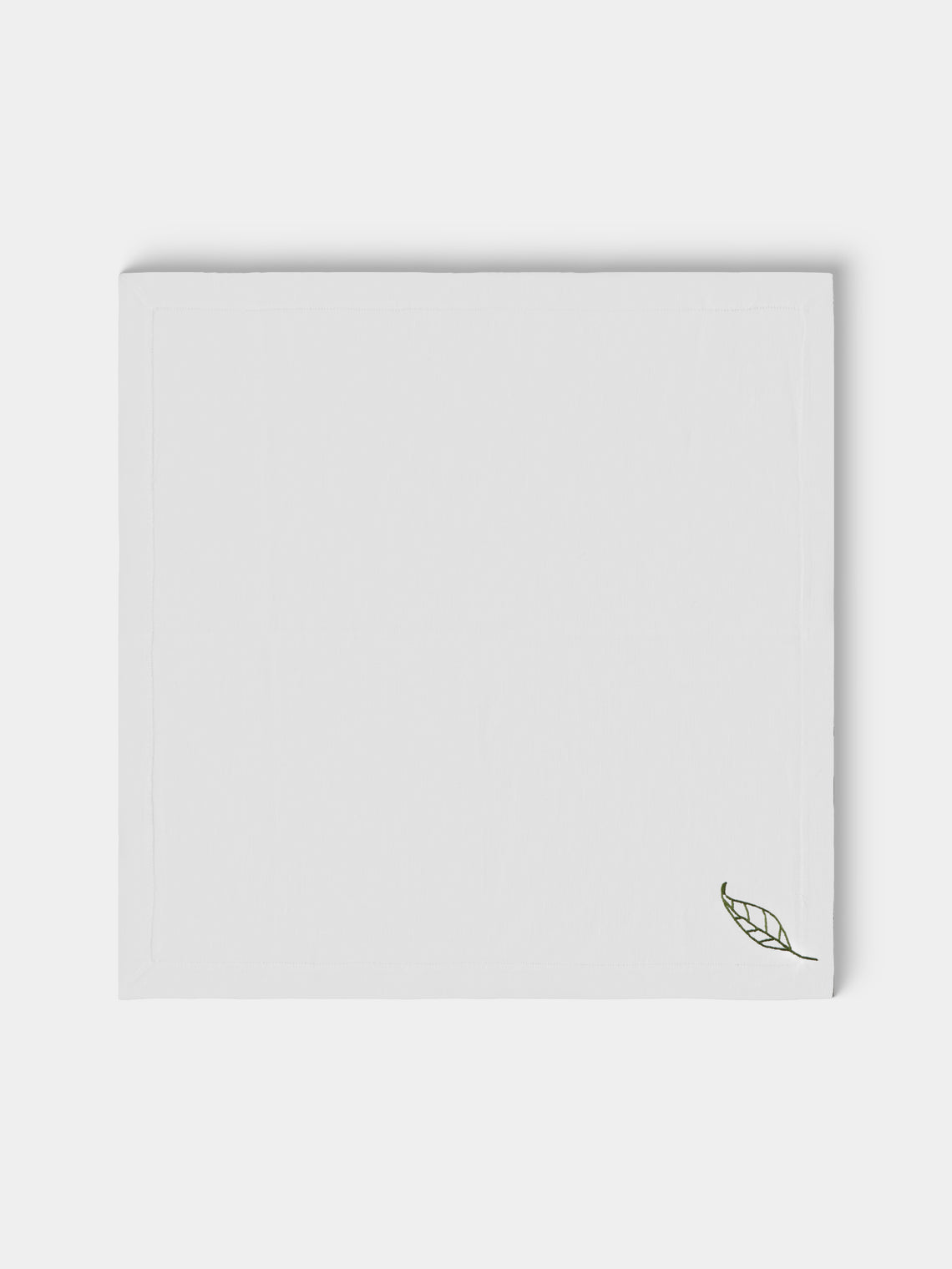 Taf Firenze - | Set of 8 | Floral Hand-Embroidered Linen Napkins - White - ABASK
