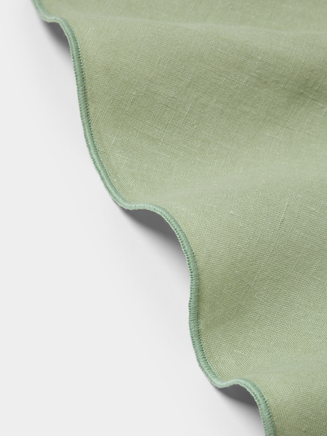 Borgo delle Tovaglie - Filo Linen Round Tablecloth (86.5in/2.2m) - Green - ABASK