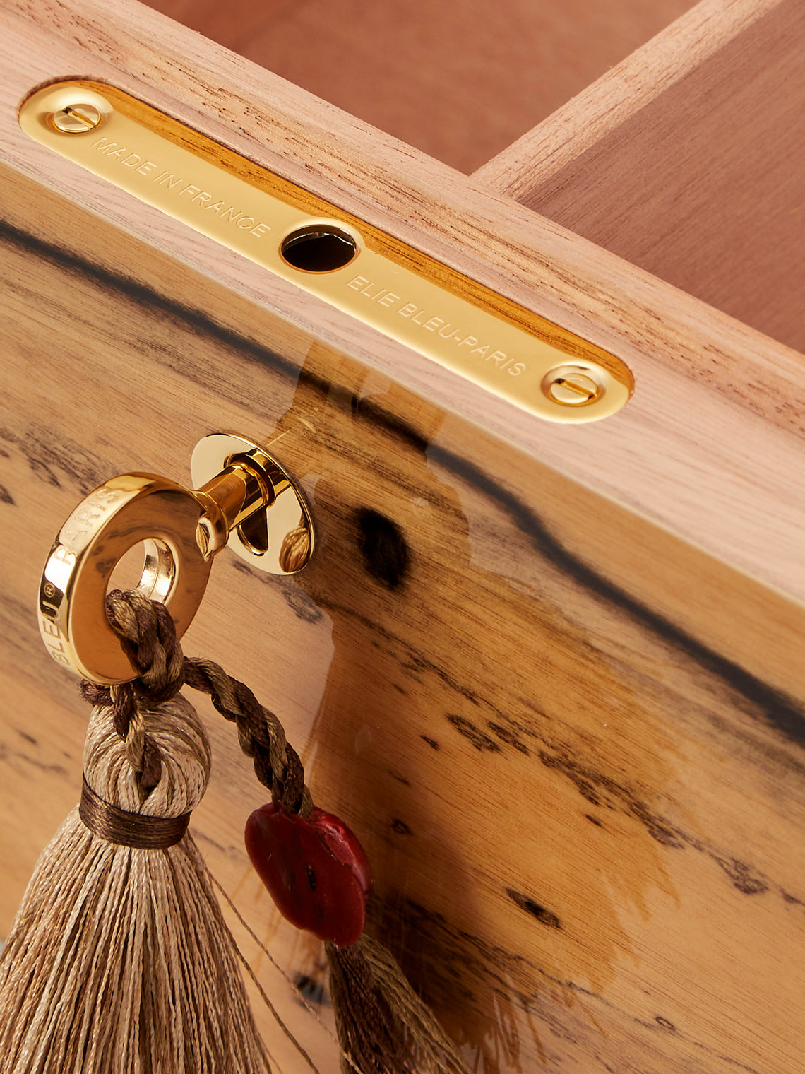 Elie Bleu - Royal Ebony Humidor Case (75 Cigars) - Dark Brown - ABASK