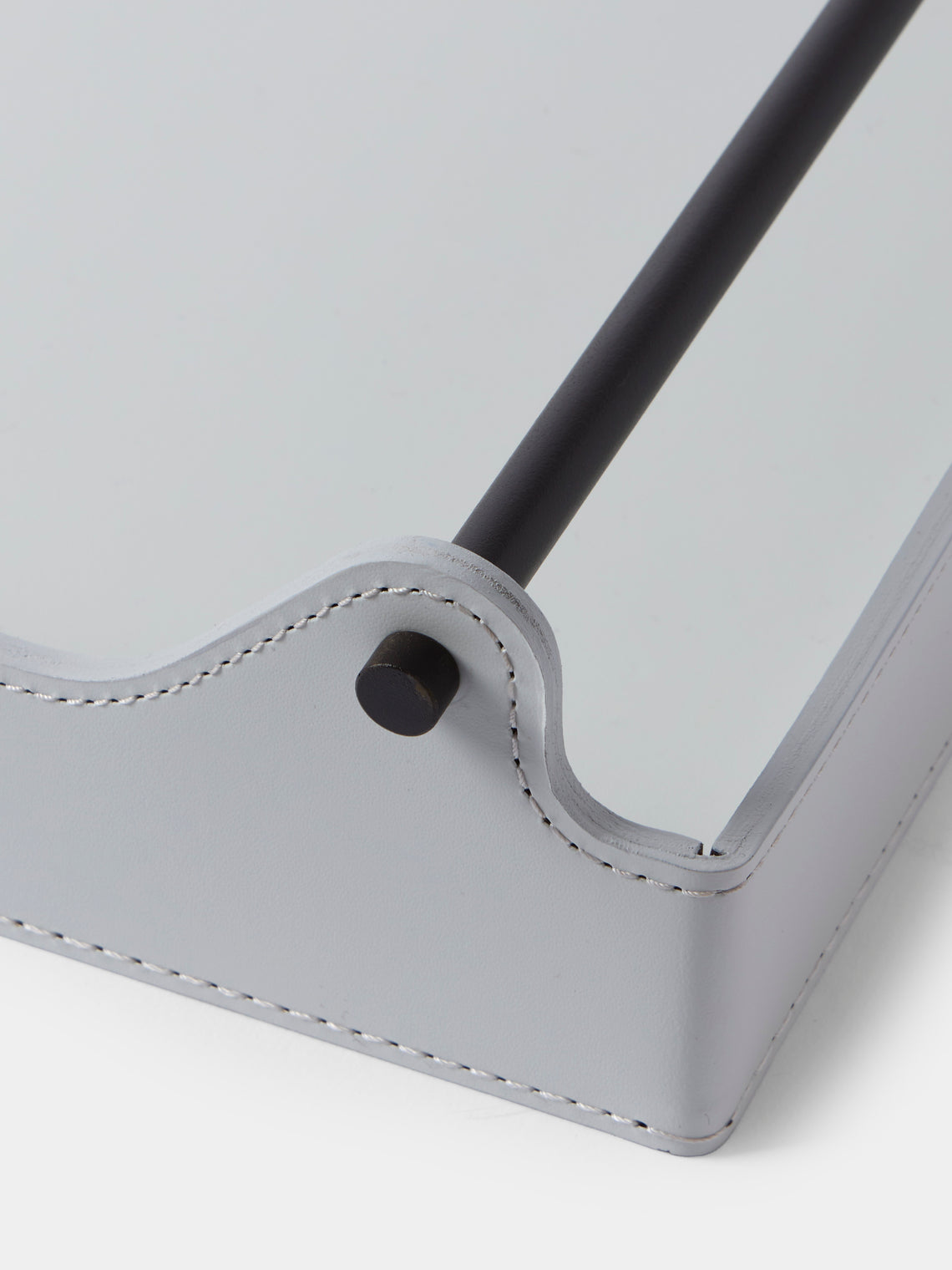 RUDI - Circuit Leather Tray (24in/60.5cm) - White - ABASK