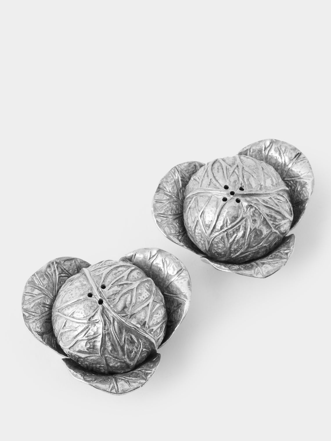 Au Bain Marie - | Set of 2 | Cabbage Pewter Salt and Pepper Shakers - Silver - ABASK