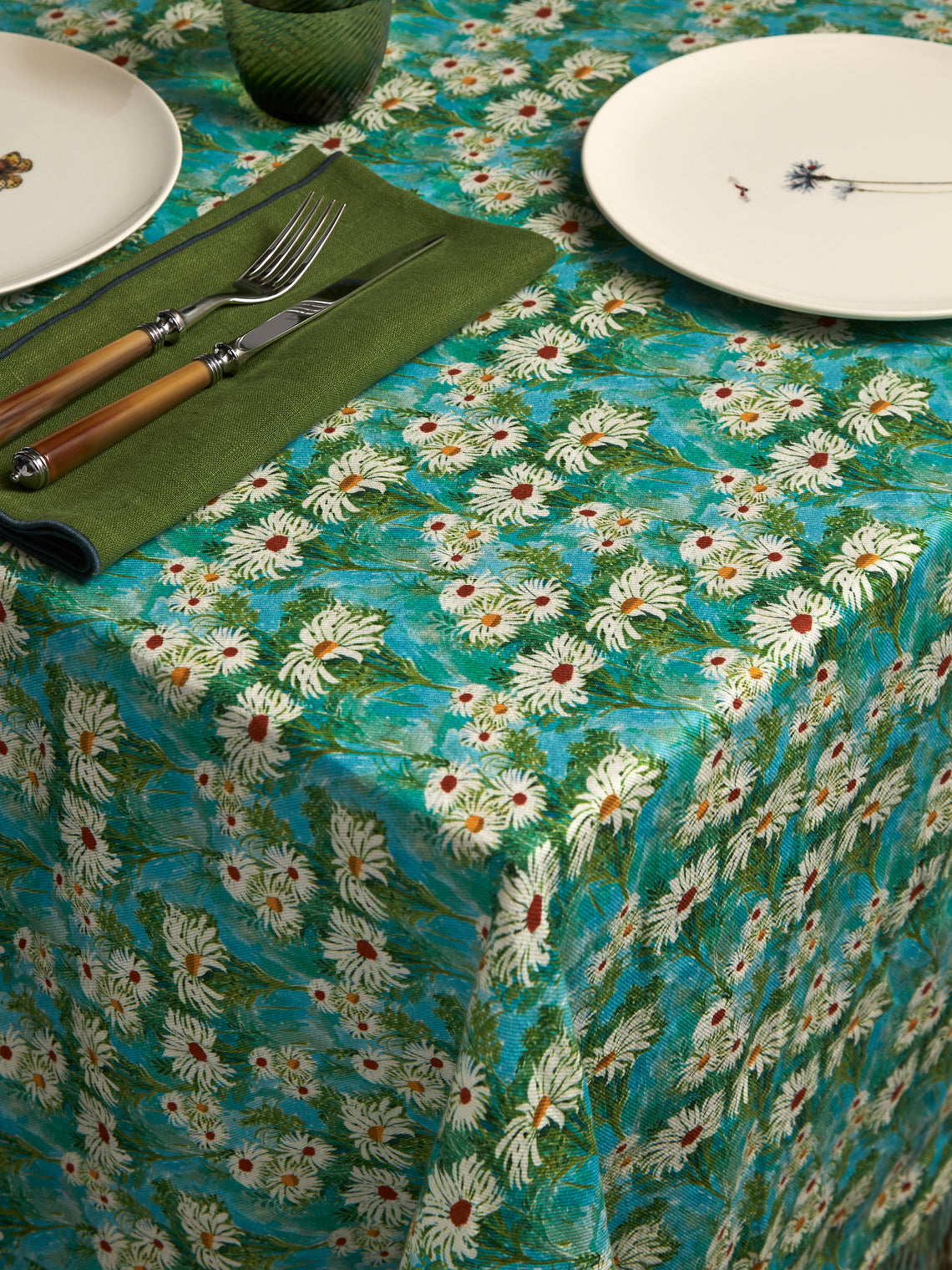 The House of Lyria - Daisies Linen Rectangular Tablecloth (138in/3.5m) - Green - ABASK