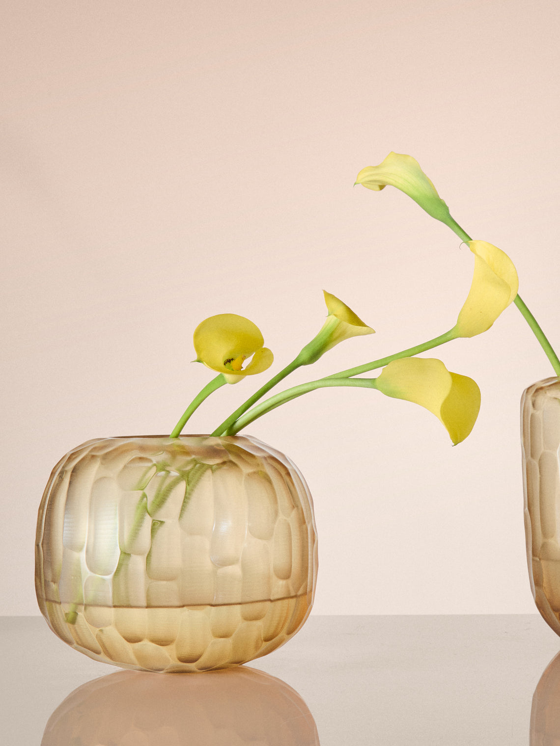 Micheluzzi Glass - Riccio Miele Bamboo Hand-Blown Murano Glass Vase (8.5in/22cm) - Yellow - ABASK