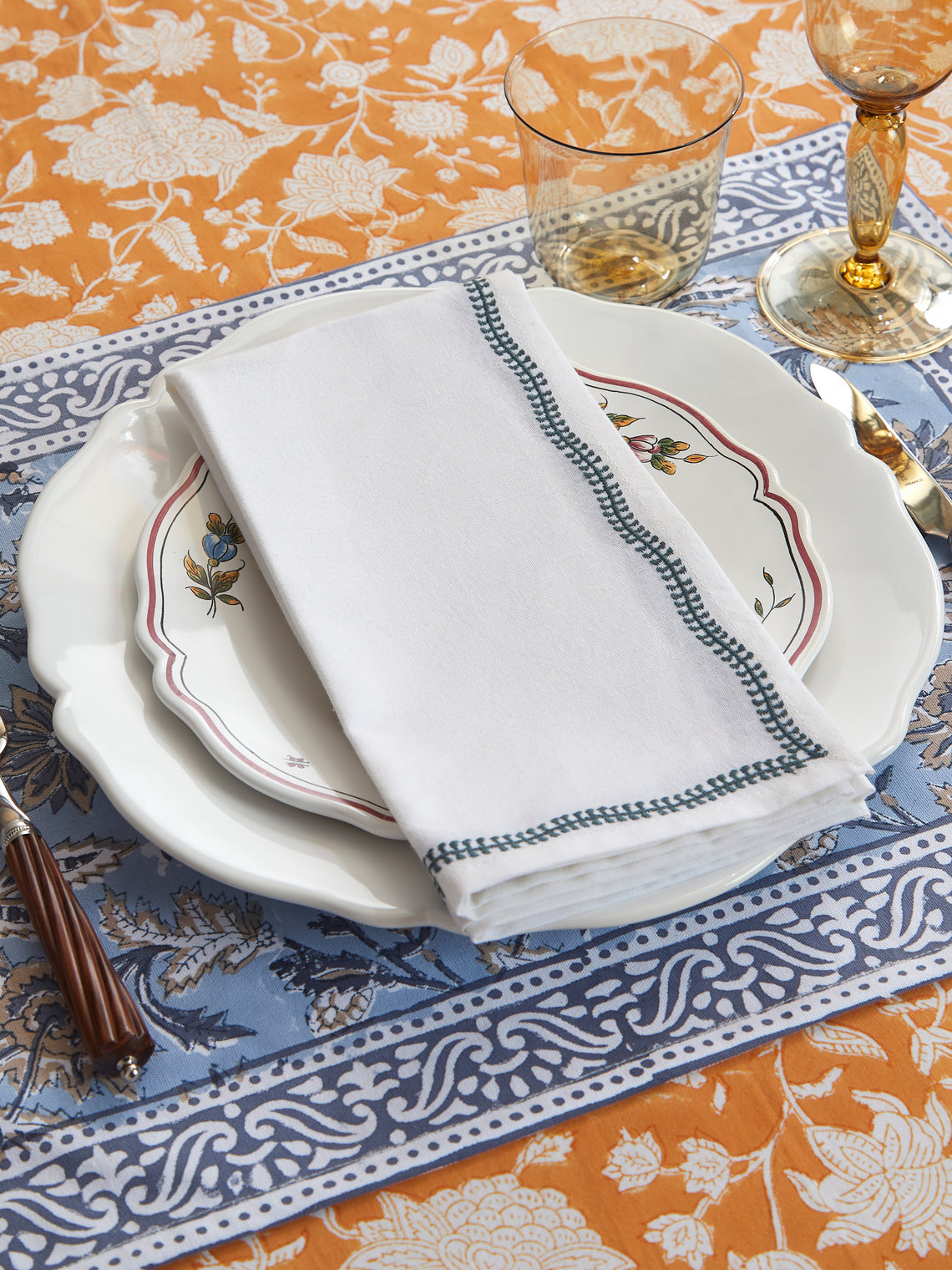 Chamois - Embroidered Linen Napkins (Set of 4) - White - ABASK