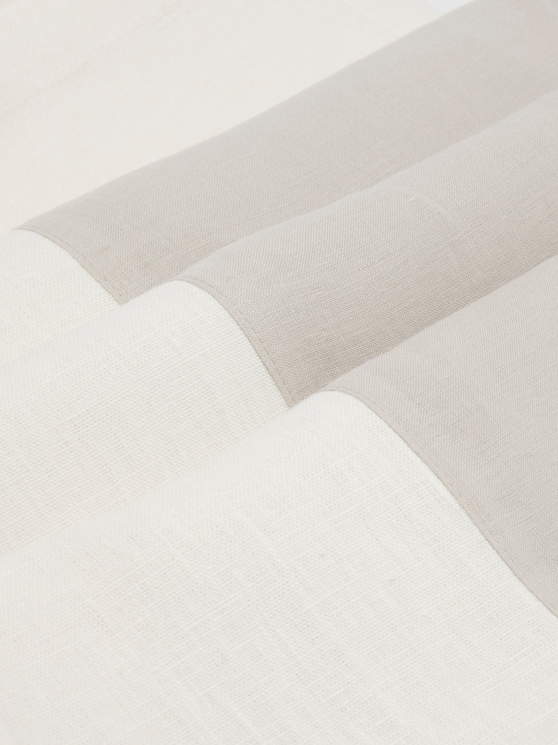 Borgo delle Tovaglie - Bauhaus Linen Square Tablecloth - Natural - ABASK
