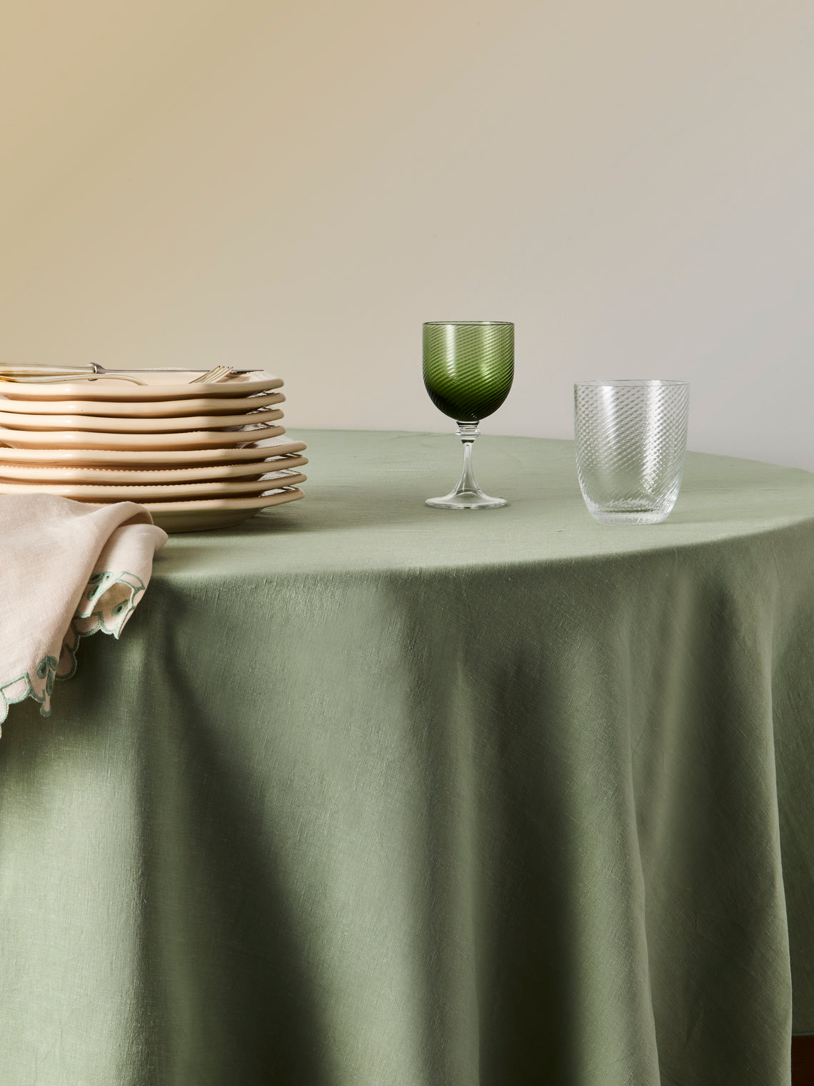 Borgo delle Tovaglie - Filo Linen Round Tablecloth (110in/2.8m) - Green - ABASK