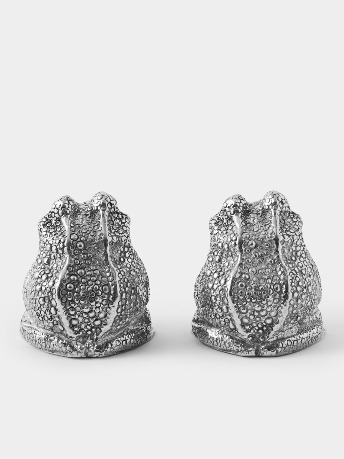 Au Bain Marie - | Set of 2 | Frog Pewter Salt and Pepper Shakers - Silver - ABASK