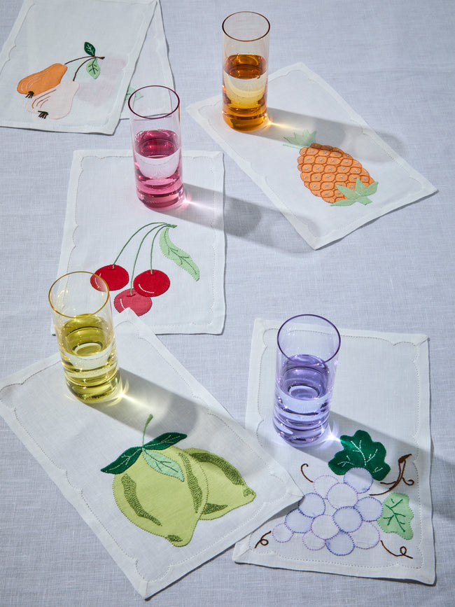Taf Firenze - | Set of 6 | Retro Fruit Hand-Appliquéd Linen Cocktail Napkins - White - ABASK