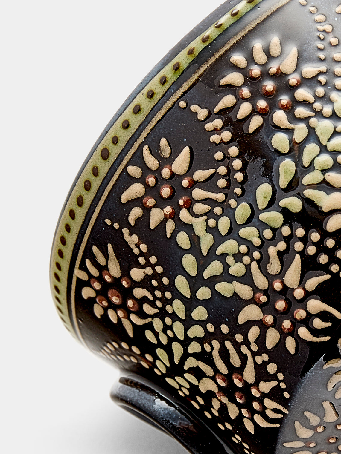 Poterie d’Évires - Flowers Hand-Painted Ceramic Small Raised Bowl - Dark brown - ABASK