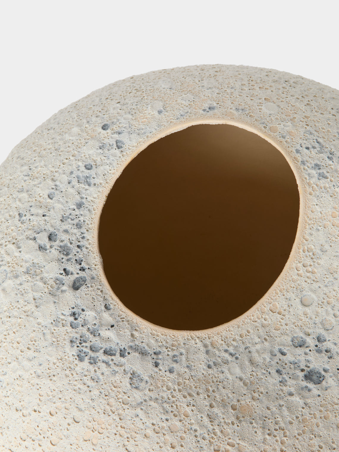 Sara Bergami - Hand-Formed Stoneware Vase (15.5in/40cm) - Cream - ABASK