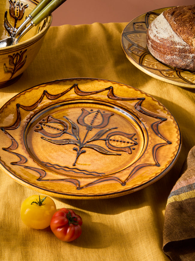 Fitch & McAndrew - Tulip Trio Slipware Serving Plate (13.2in/33.5cm) - Orange - ABASK