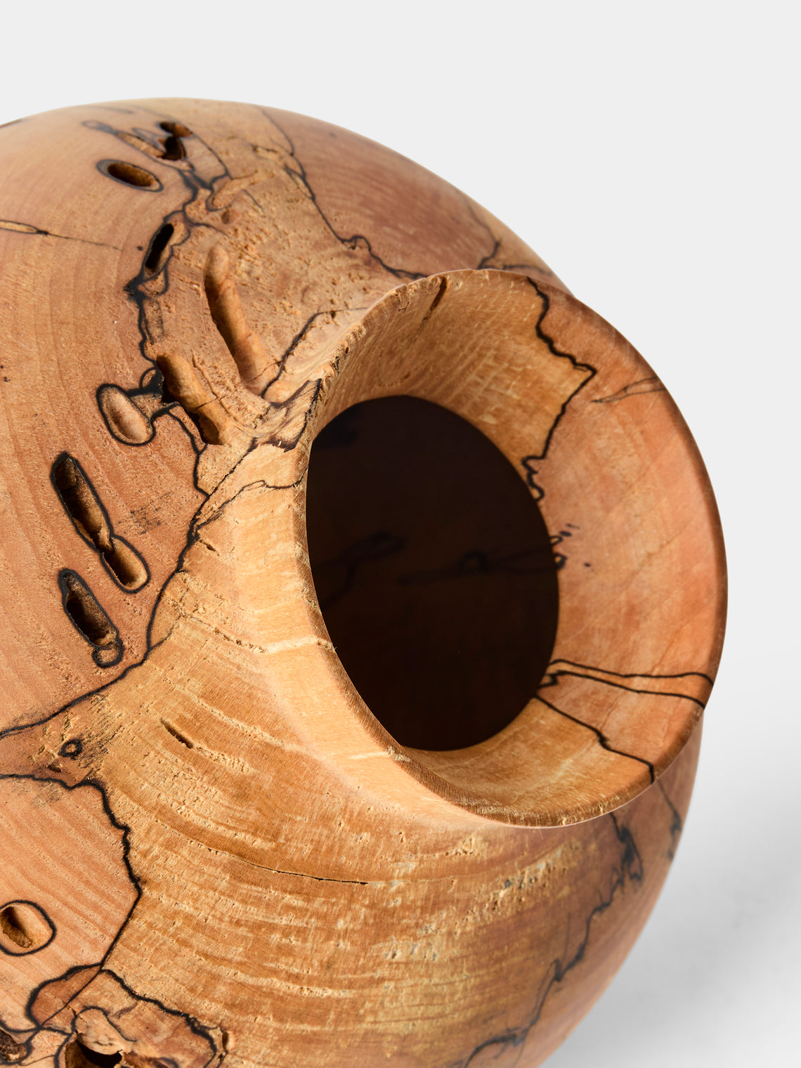 Iida Woodturning - Hand-Turned Maple Oil-Finish Vase (9in/23cm) - Brown - ABASK