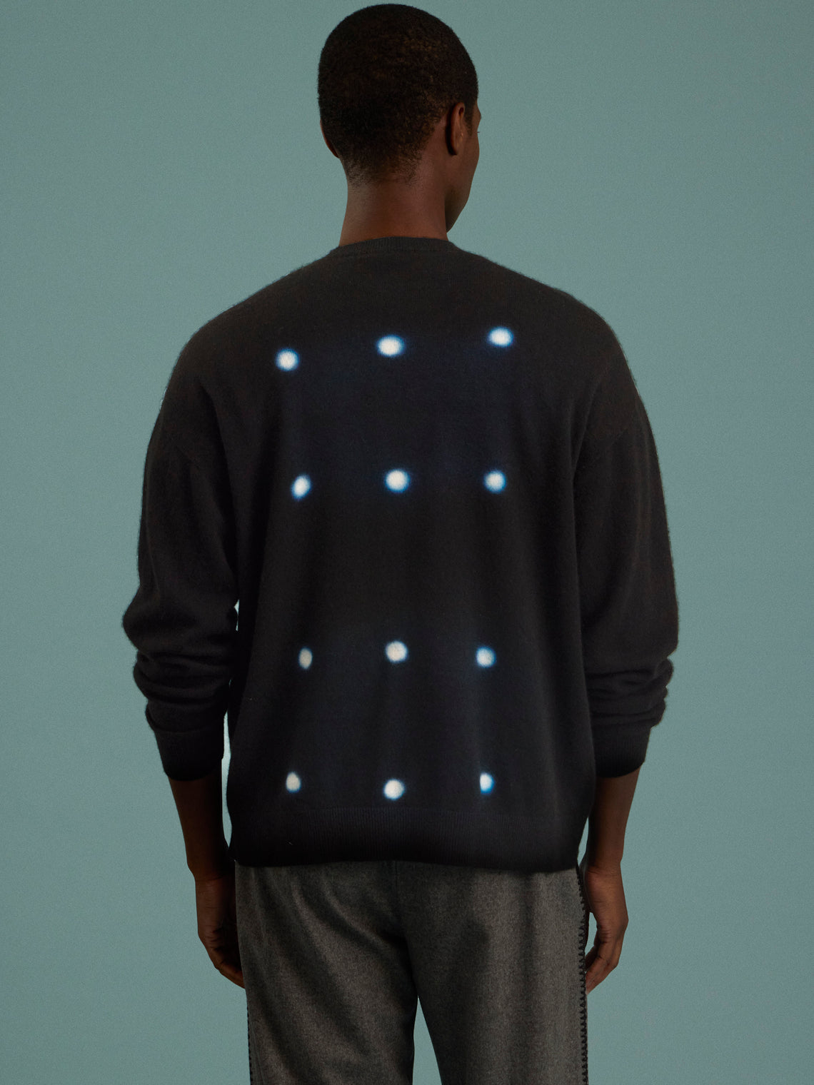 Suzusan - Shibori Cashmere Seamless Wide Crew-Neck Sweater - Black - ABASK