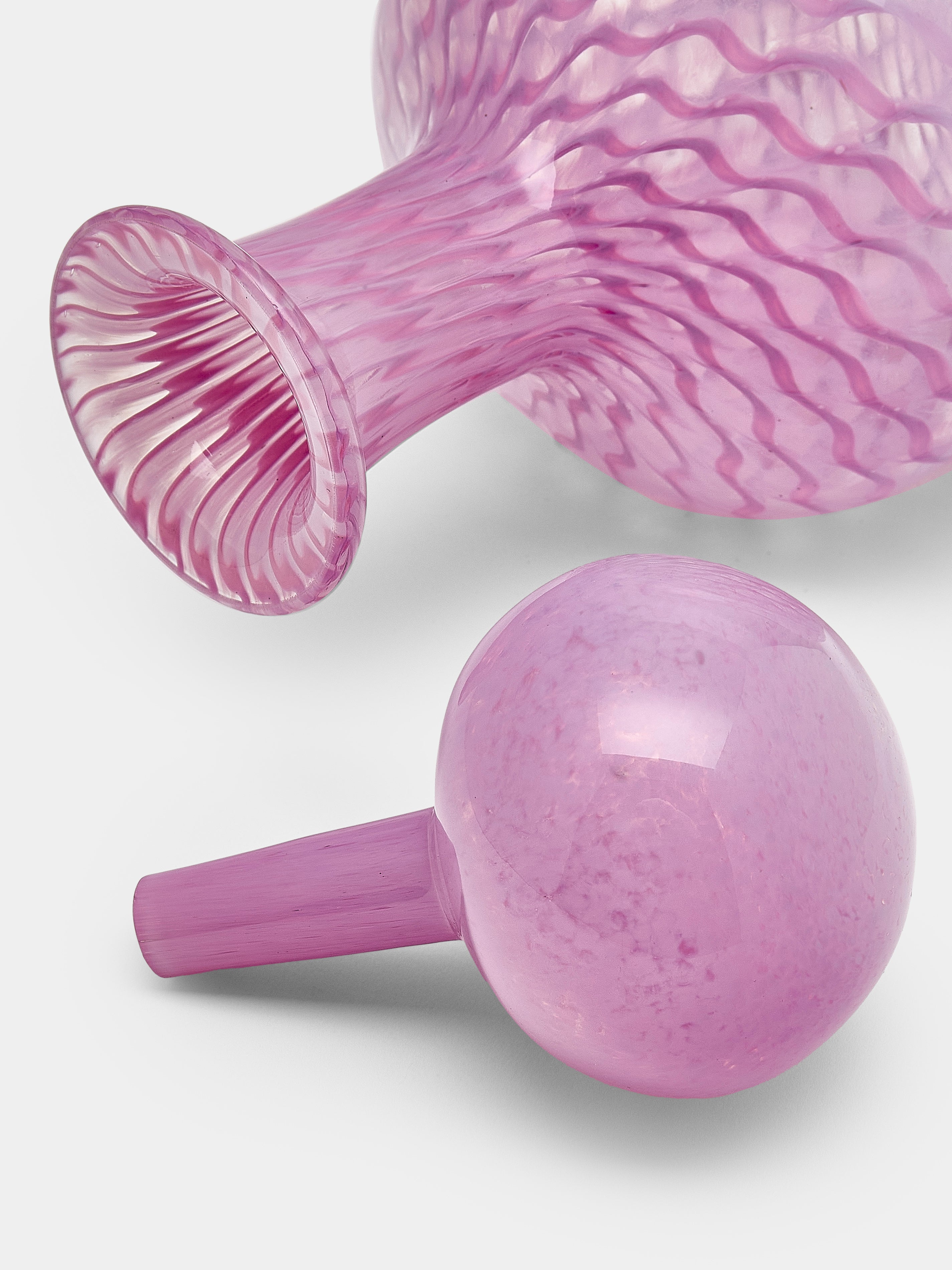 Pink 1950s Murano Glass Decanter by Antique and Vintage | ABASK Pink 1950s Murano Glass Decanter by Antique and Vintage | ABASK