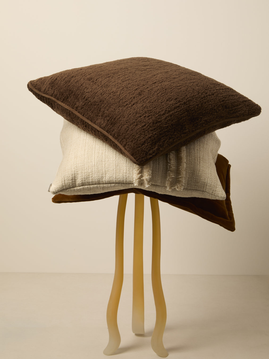 de Le Cuona - Tundra Wool Pillow (21.5in/55cm) - Brown - ABASK