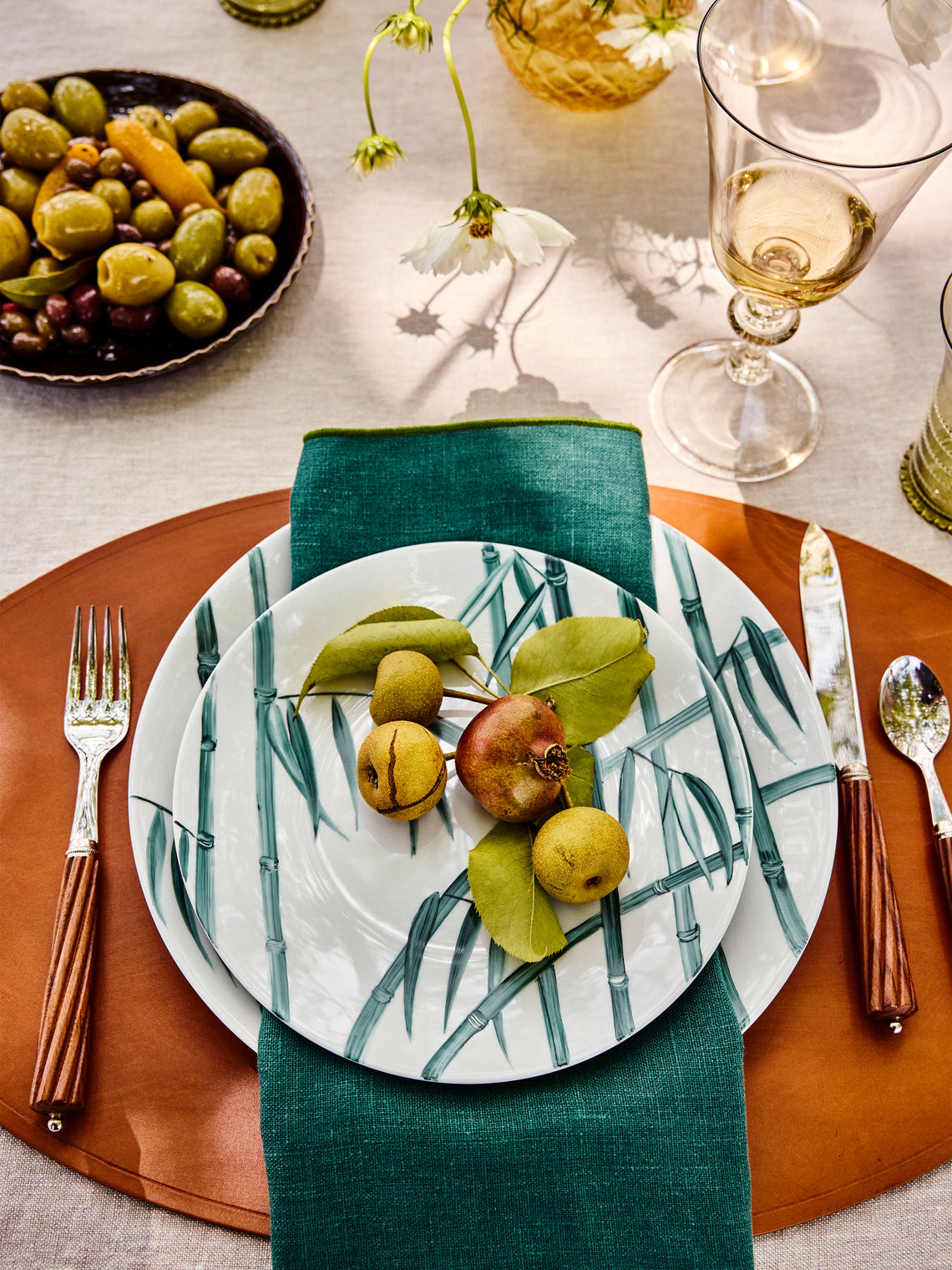 Marie Daage - Jardin d'Arashiyama Hand-Painted Porcelain Dinner Plate (10.5in/26.5cm) - White - ABASK