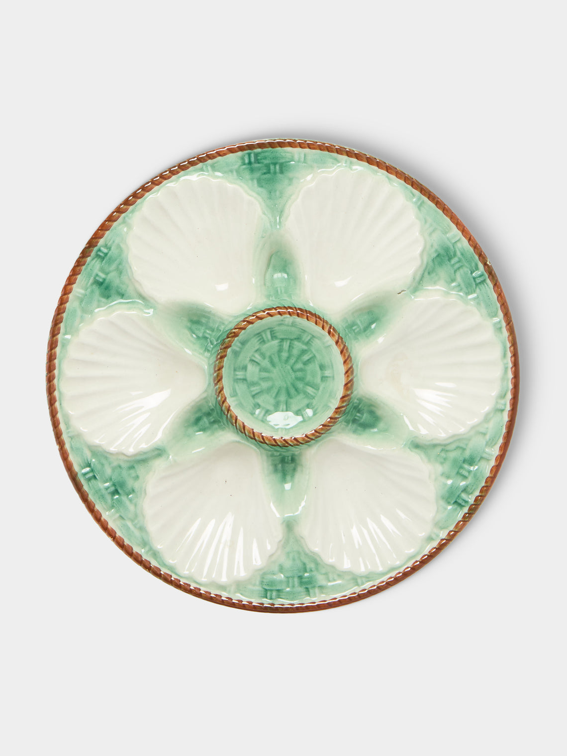 Antique and Vintage - 1950s Ceramic Oyster Plates – 9.5in/24cm (Set of 10) - Green - ABASK