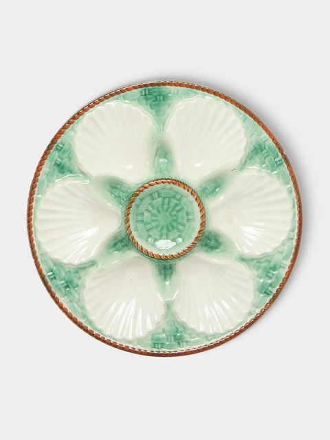 Antique and Vintage - 1950s Ceramic Oyster Plates – 9.5in/24cm (Set of 10) - Green - ABASK