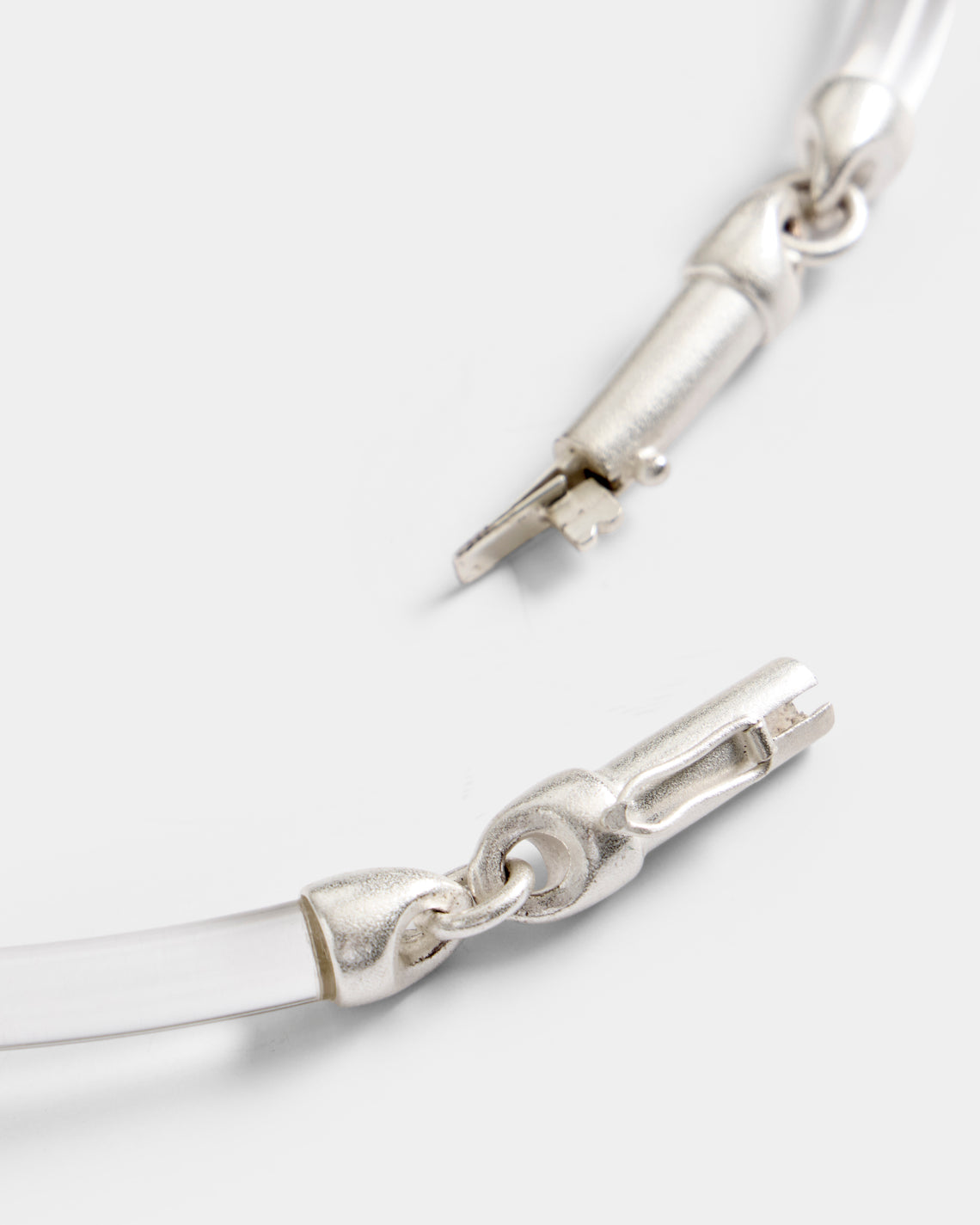 Mahnaz Collection - Women's Vintage 1960 Björn Weckström for Lapponia Finnish Silver and Resin Collar - Silver - ABASK