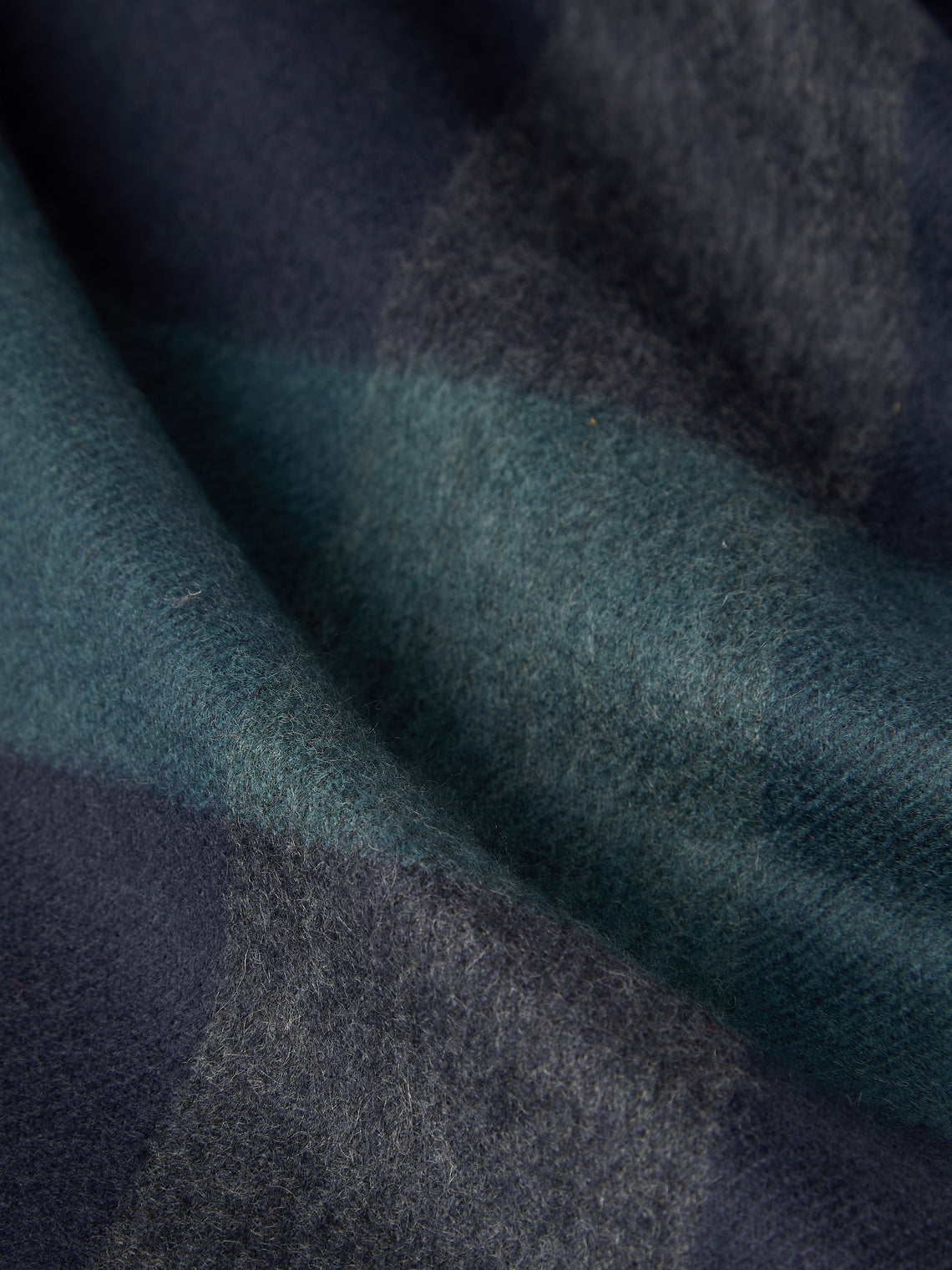 Johnstons of Elgin - Umbra Plaid Cashmere Throw (75in/1.9m) - Blue - ABASK