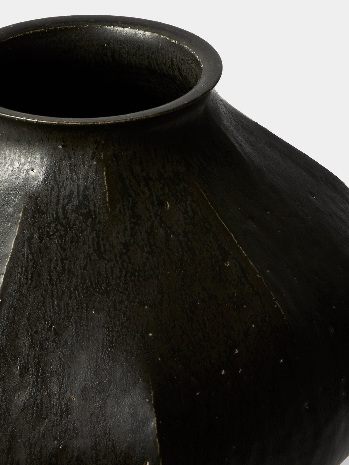 Lee Song-am - Black Clay Vase (13.5in/35cm) - Black - ABASK