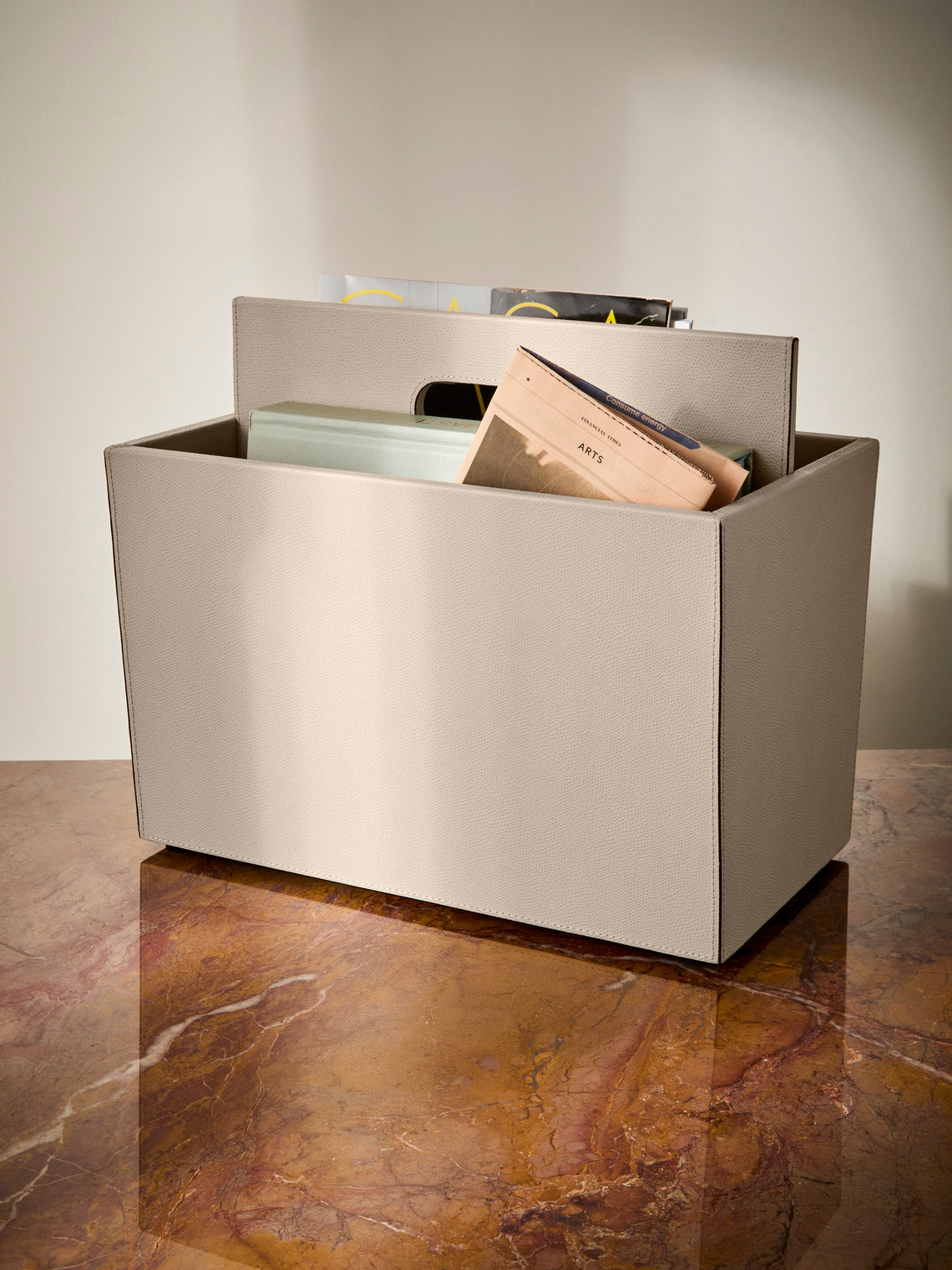 Giobagnara - Daily Leather Magazine Holder - Beige - ABASK