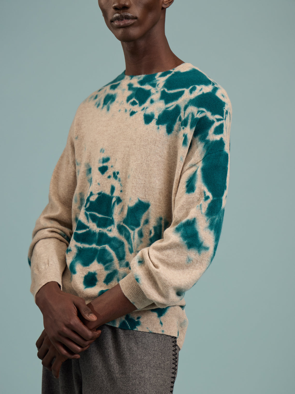 Suzusan - Shibori Cashmere Seamless Sweater | Size: L - Teal - ABASK