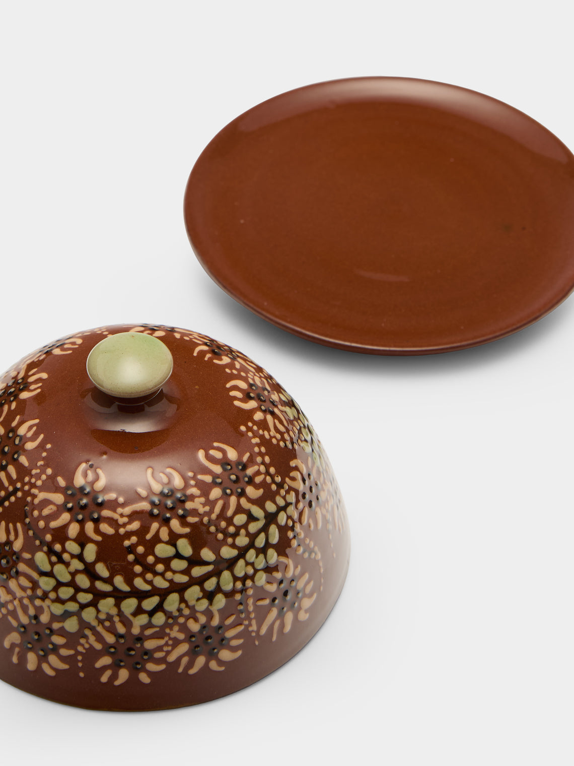 Poterie d’Évires - Flowers Hand-Painted Ceramic Small Lidded Butter Dish - Light brown - ABASK