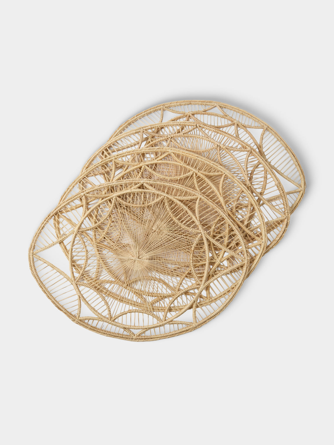 Artesanías del Atlántico - | Set of 4 | Loto Handwoven Palm Oval Placemats - Natural - ABASK
