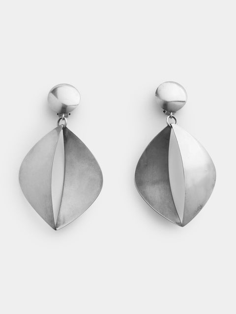Mahnaz Collection - Vintage 1990 Regitze Overgaard for Georg Jensen Sterling Silver Large Clip-On Earrings - Silver - ABASK - 